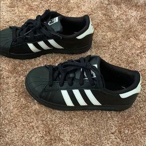 toddler white shell toe adidas